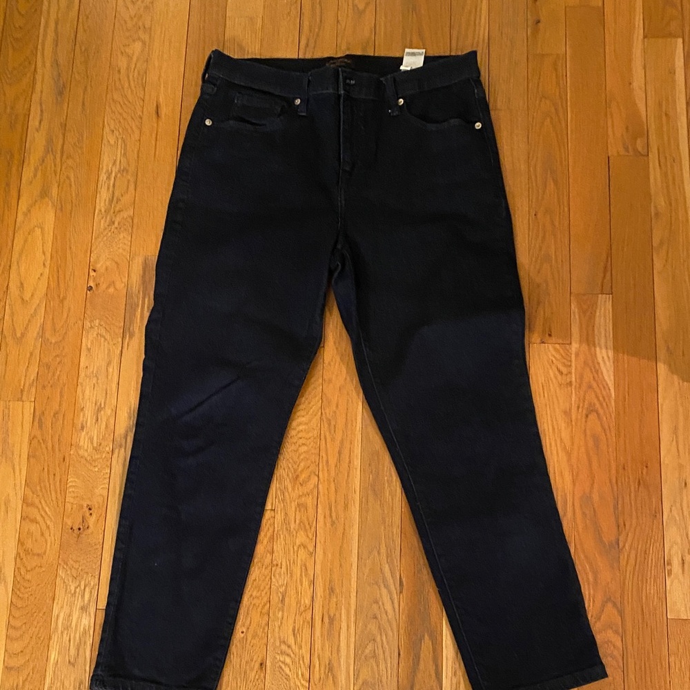 Banana Republic Women's Dark Blue Straight Leg Jeans